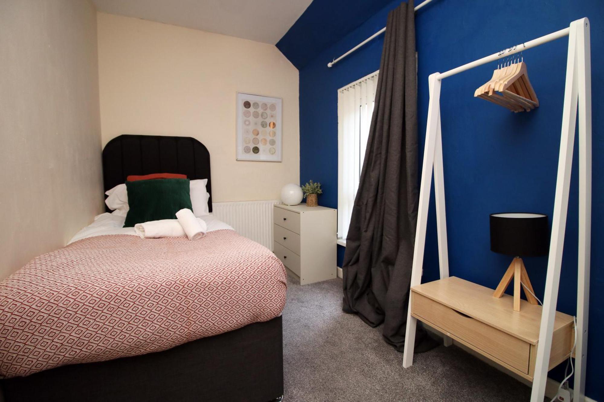 Abertillery Cosy 3Br Home, Scenic Views, Ideal For Walks & Work מראה חיצוני תמונה