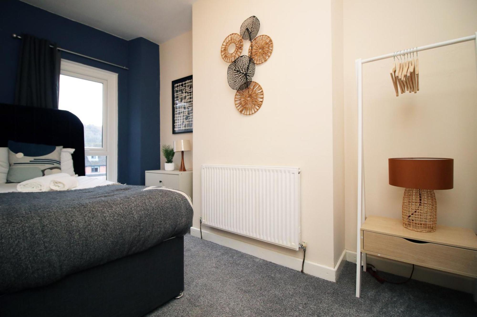 Abertillery Cosy 3Br Home, Scenic Views, Ideal For Walks & Work מראה חיצוני תמונה